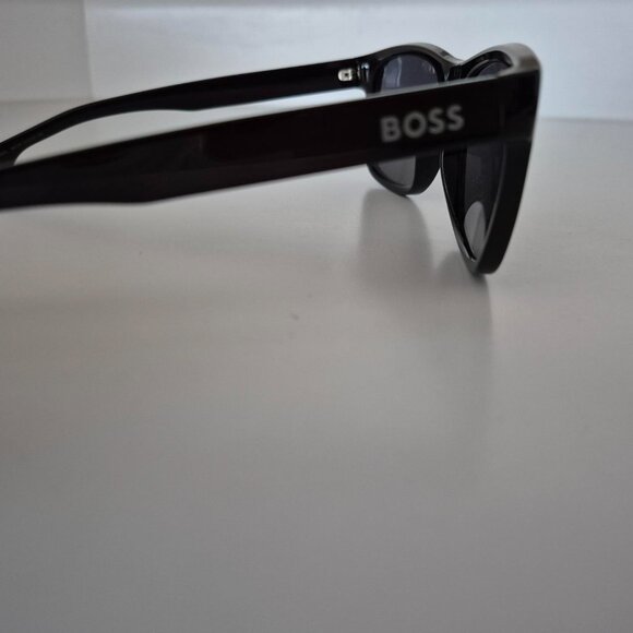 BOSS Men's Casual Sunglasses - Picture 2 of 3